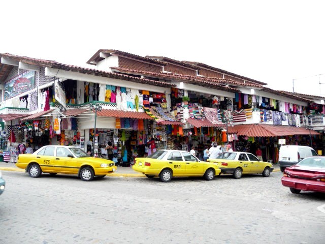 vallarta flea market downtown for shopping